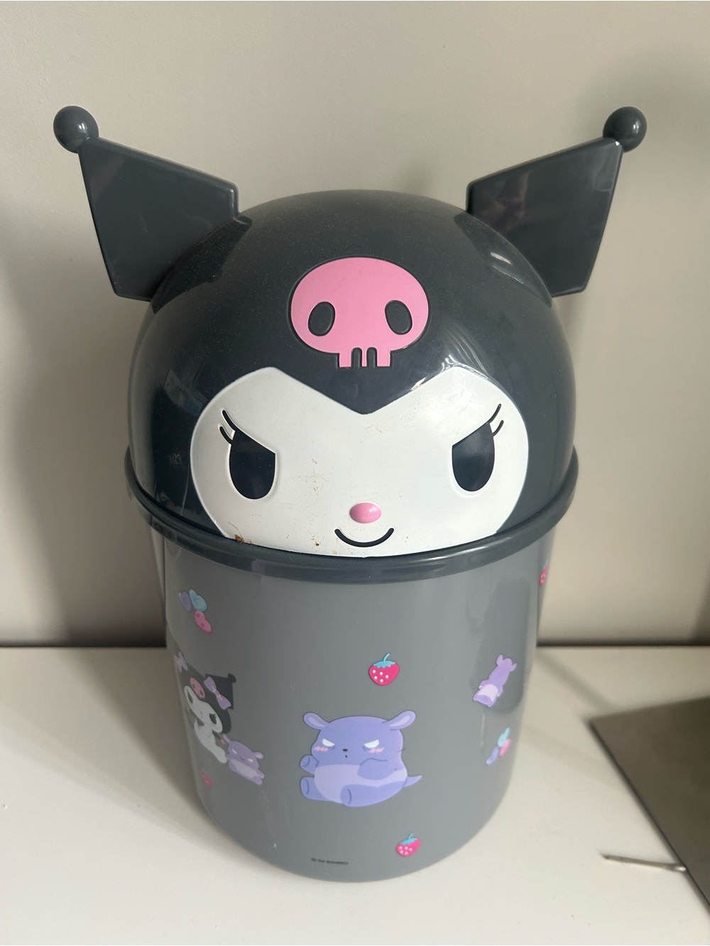 Sanrio Kuromi trashcan